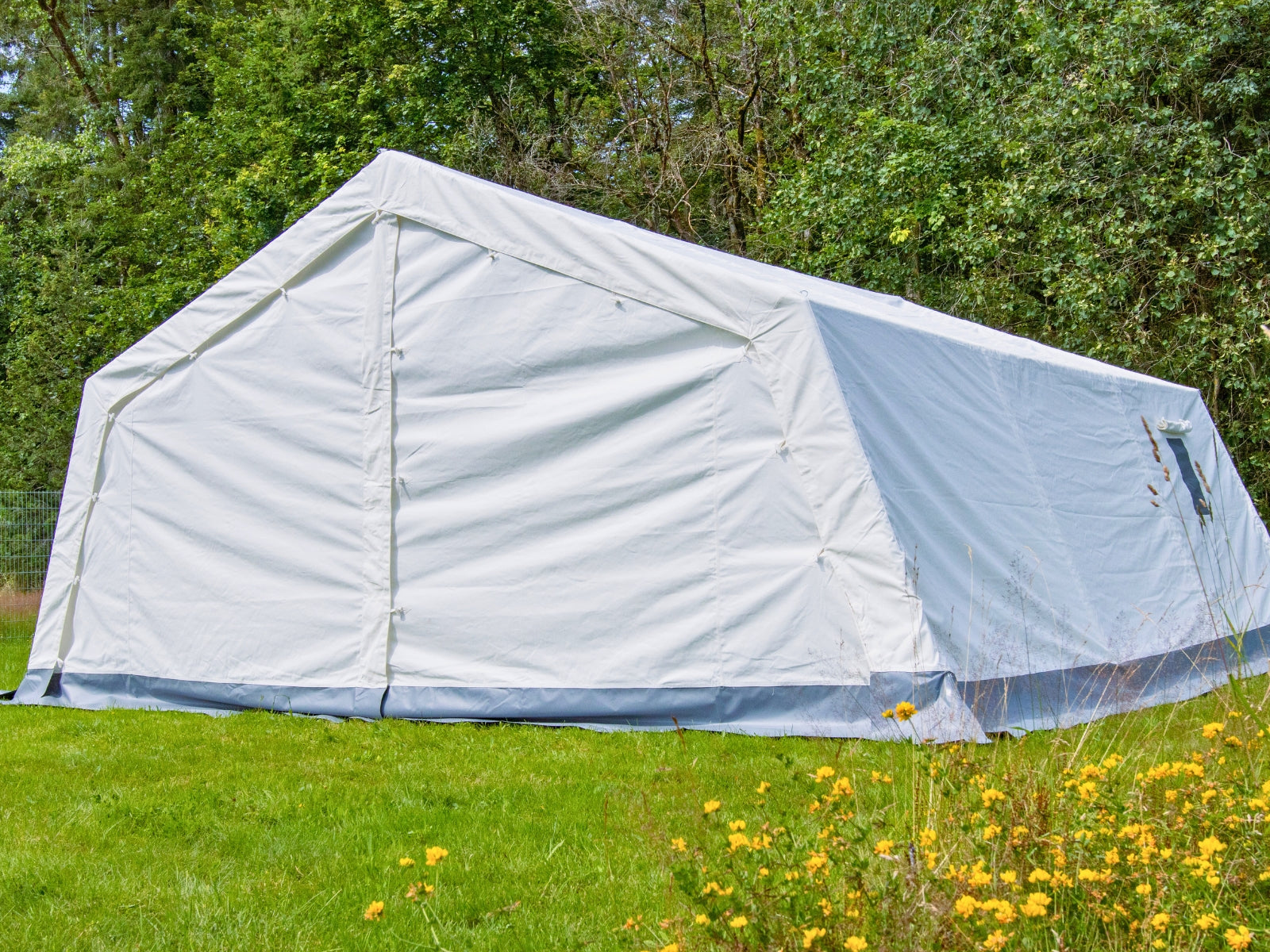 MZU P-10 Mannschafts- und Unterkunftszelt (5,0 x 4,7 m) - mit Aluminiumgerüst