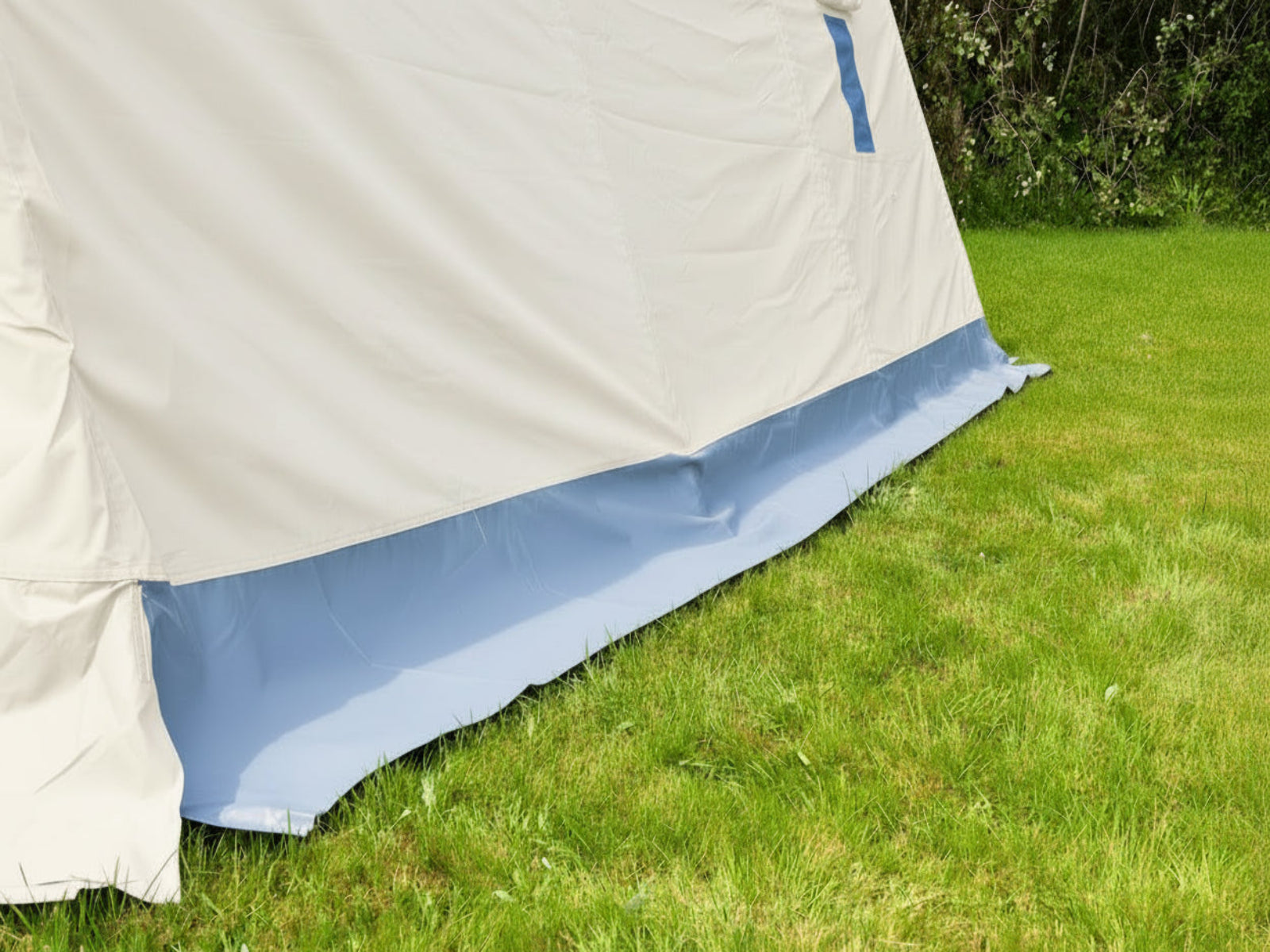 MZU P-10 Mannschafts- und Unterkunftszelt (5,0 x 4,7 m) - mit Aluminiumgerüst