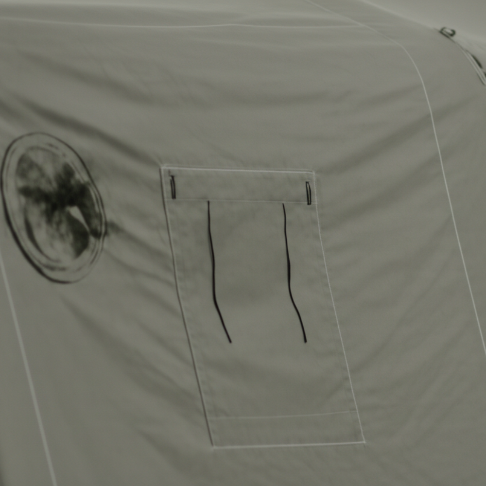 MZI 27 Aufblasbares Mannschafts- und Unterkunftszelt (5,40 x 5,60 m )